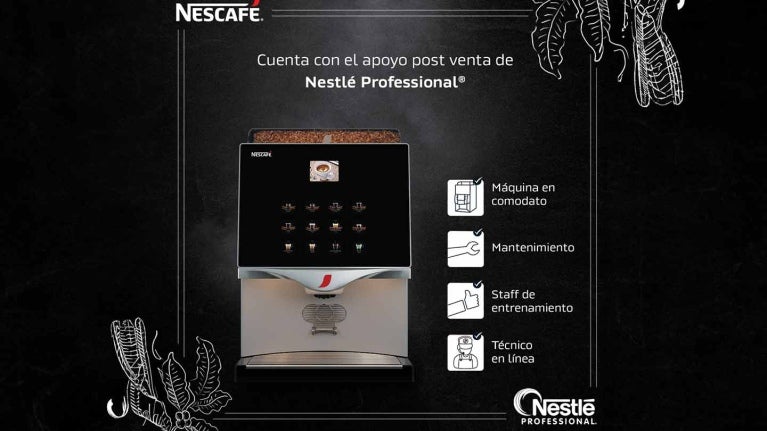 Máquina NESCAFÉ® de grano junto a los servicios postventa, como mantenimiento