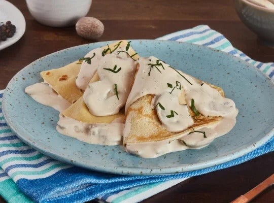 Tres Crêpe de Champiñones con crema blanca