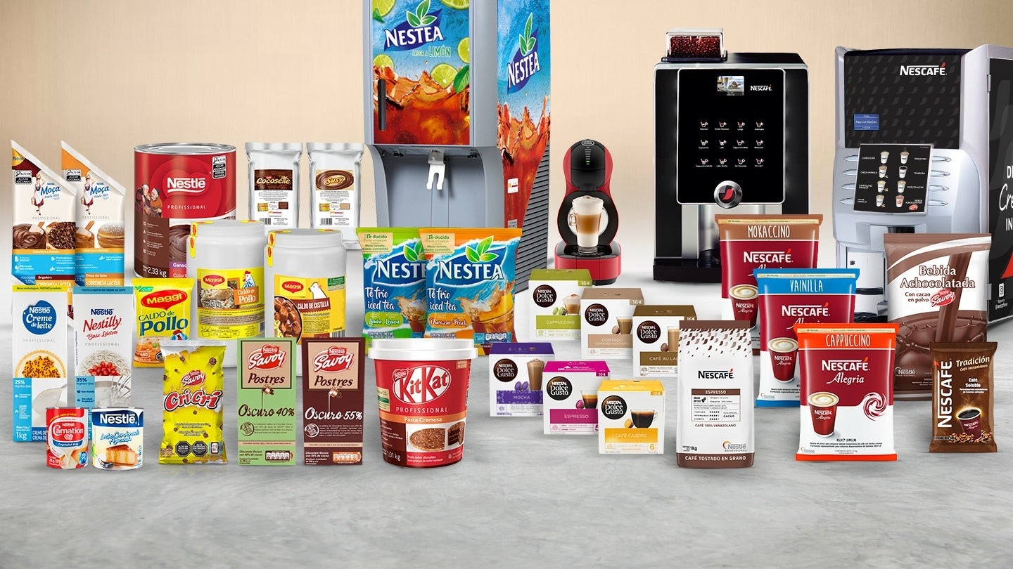 Diferentes productos y máquinas de Nestlé Professional